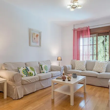 Surthy Casa San Mateo * جيريز